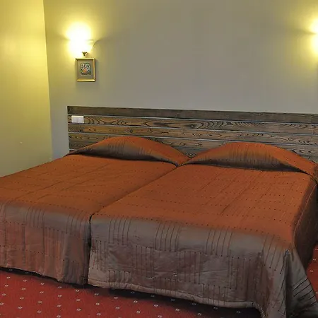 Aparthotel Elofthotel 3*