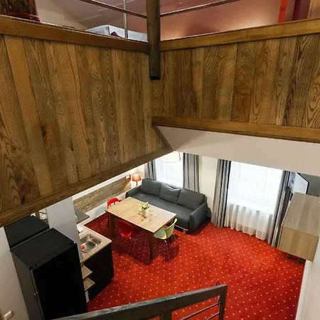 Elofthotel 3* VNO