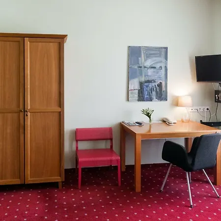 Aparthotel Elofthotel 3*