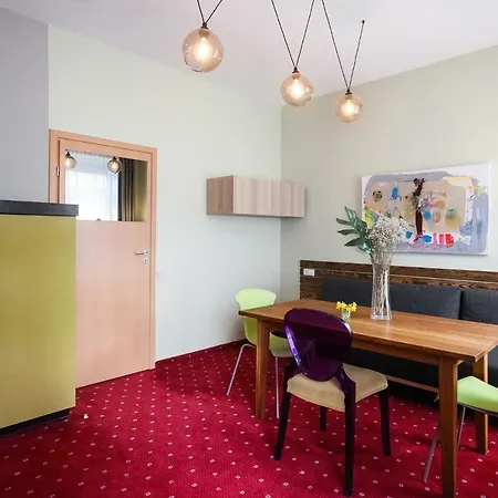 Elofthotel
